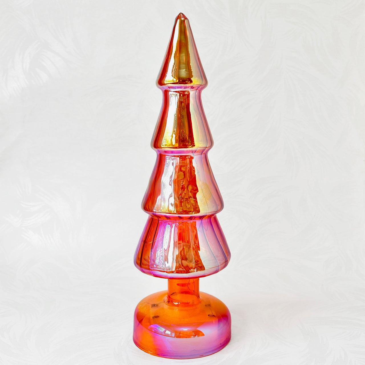 Iridescent_Glass_Lit_Tree