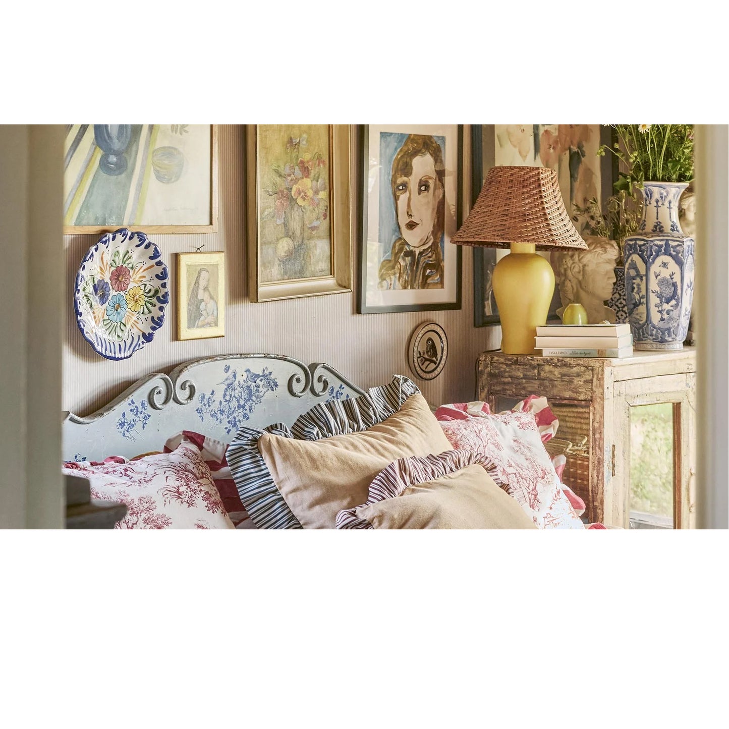 Jeanne d'Arc Living -  Issue #4, 2026