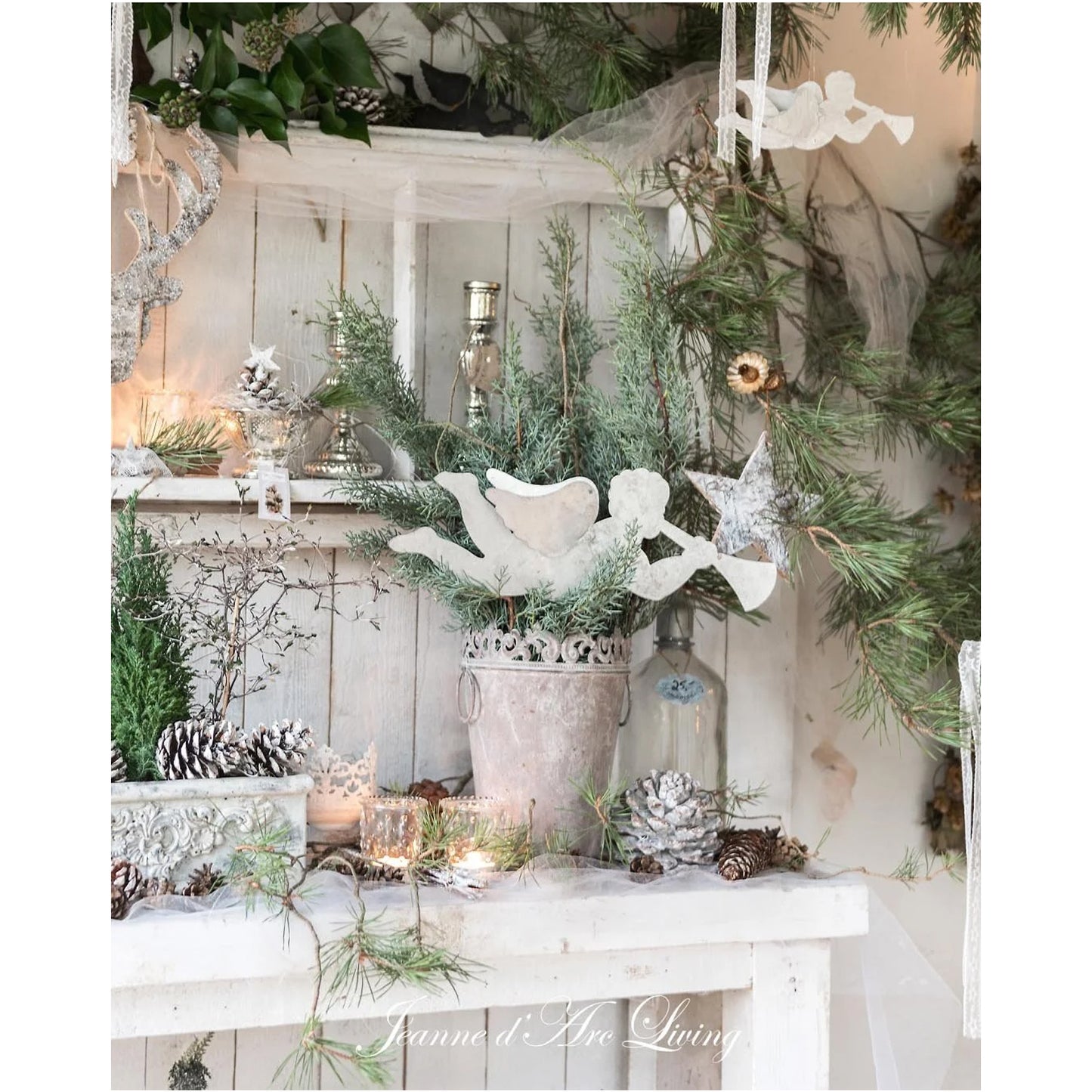 Jeanne d'Arc Living -  Issue #8, 2025