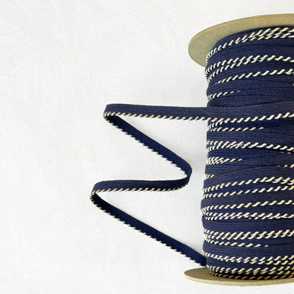 Laced_Edging