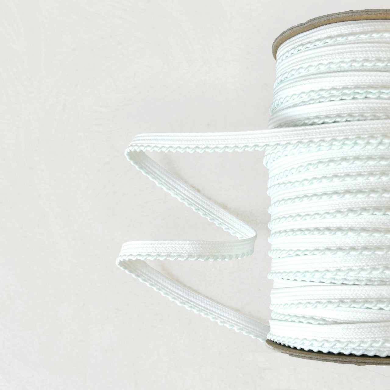 Laced_Edging
