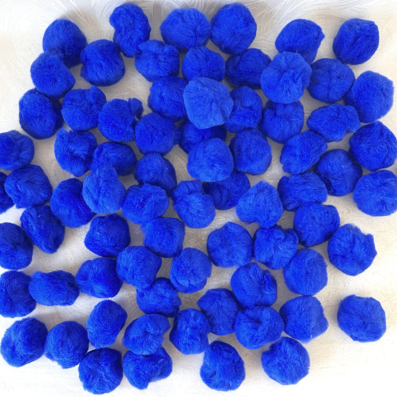 Large_Royal_Blue_Pom_Poms