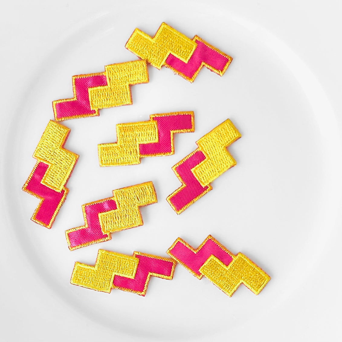 Lightning_Bolt_Appliques