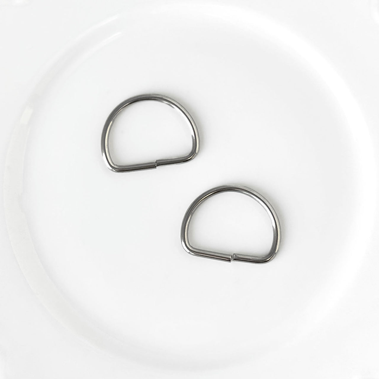 Metal D-Rings 1.25"