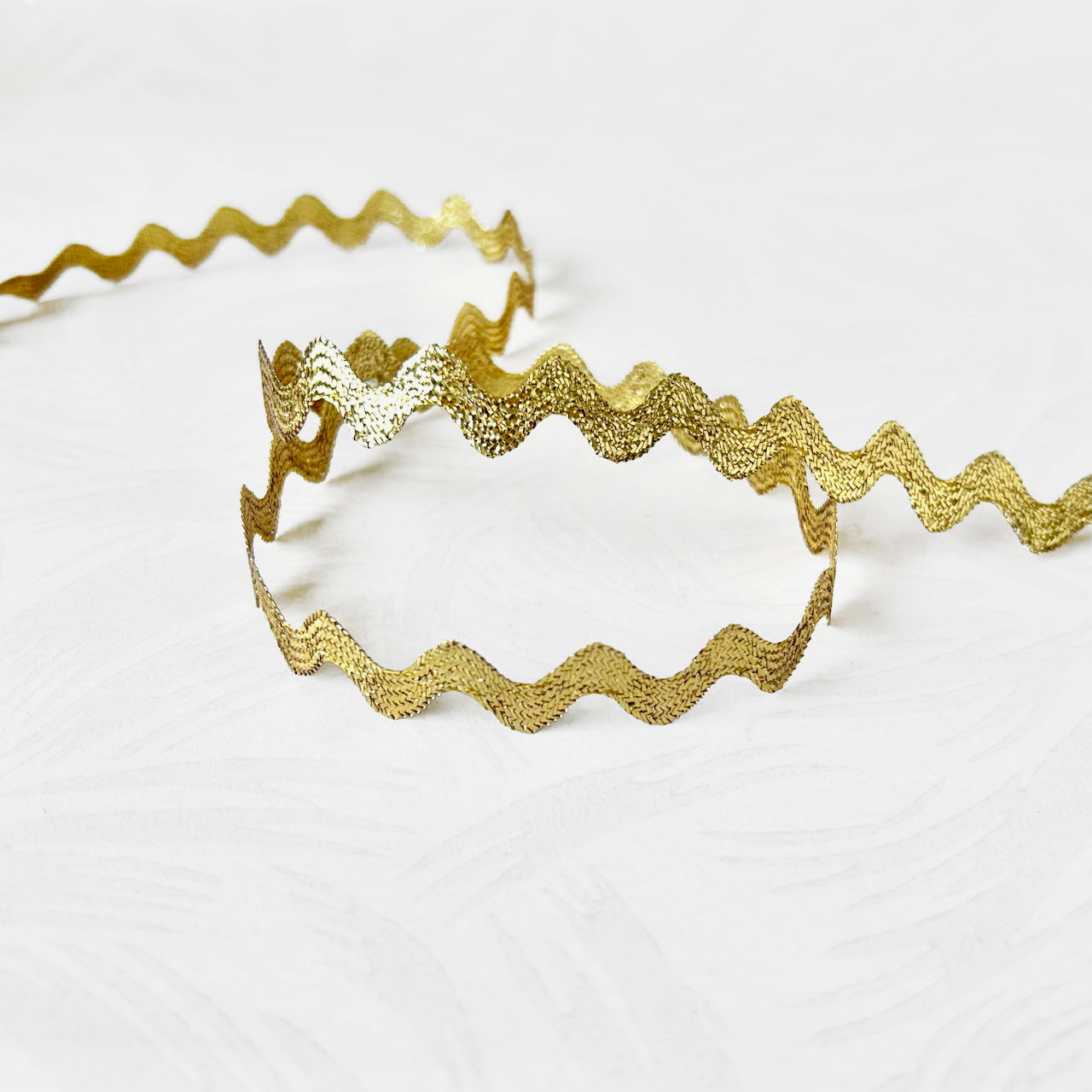 Metallic Gold Rick Rack – Rose Mille