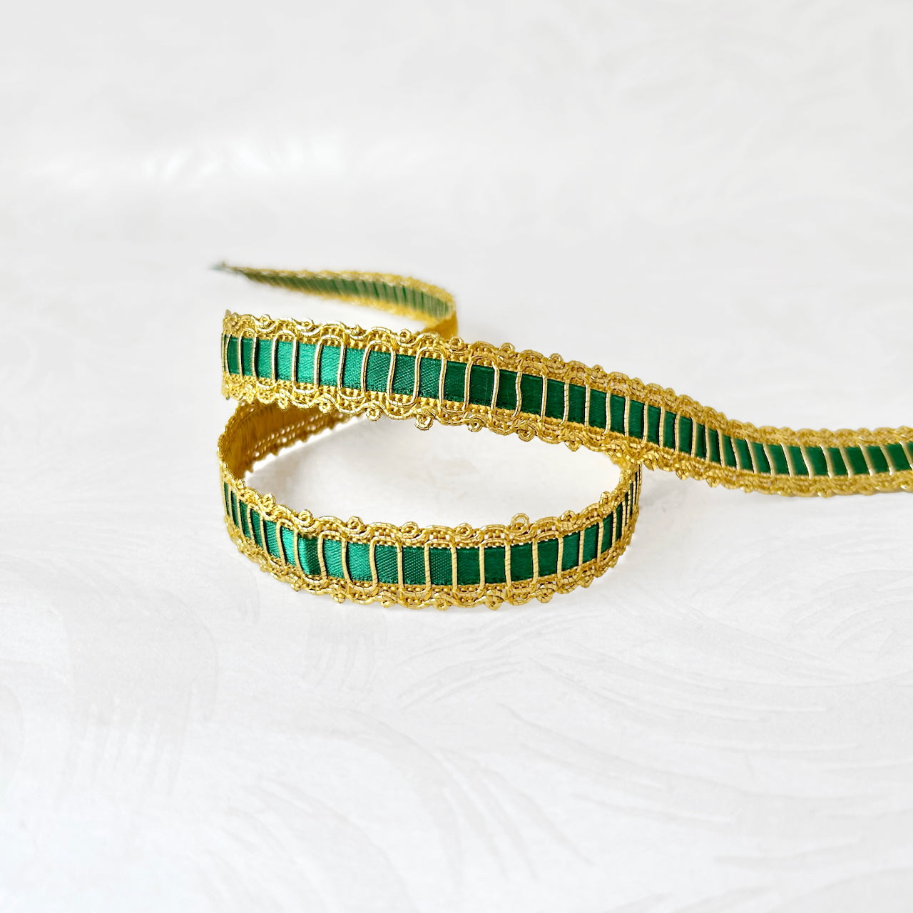 Metallic_Inset_Braid