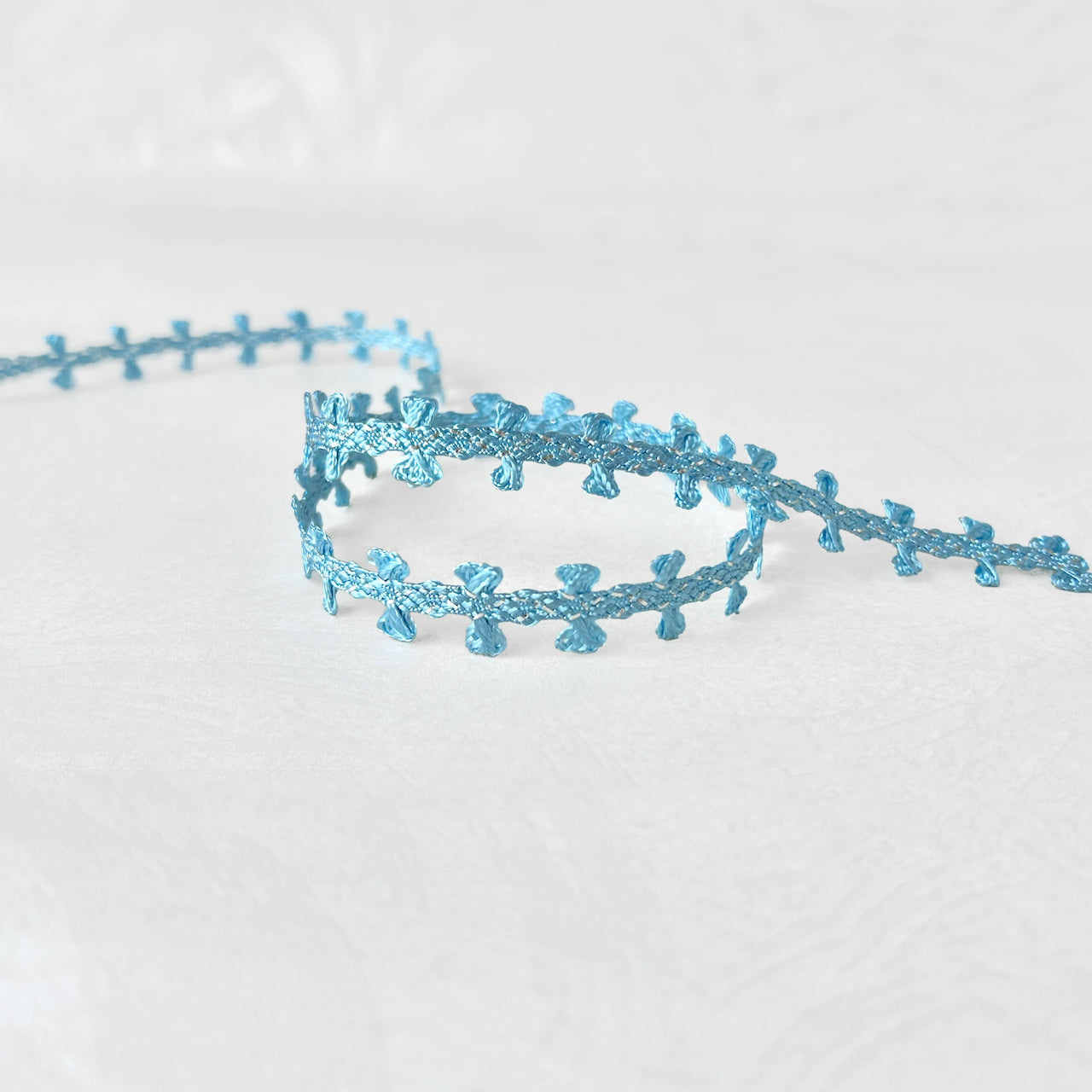 Metallic_Loop_Braid