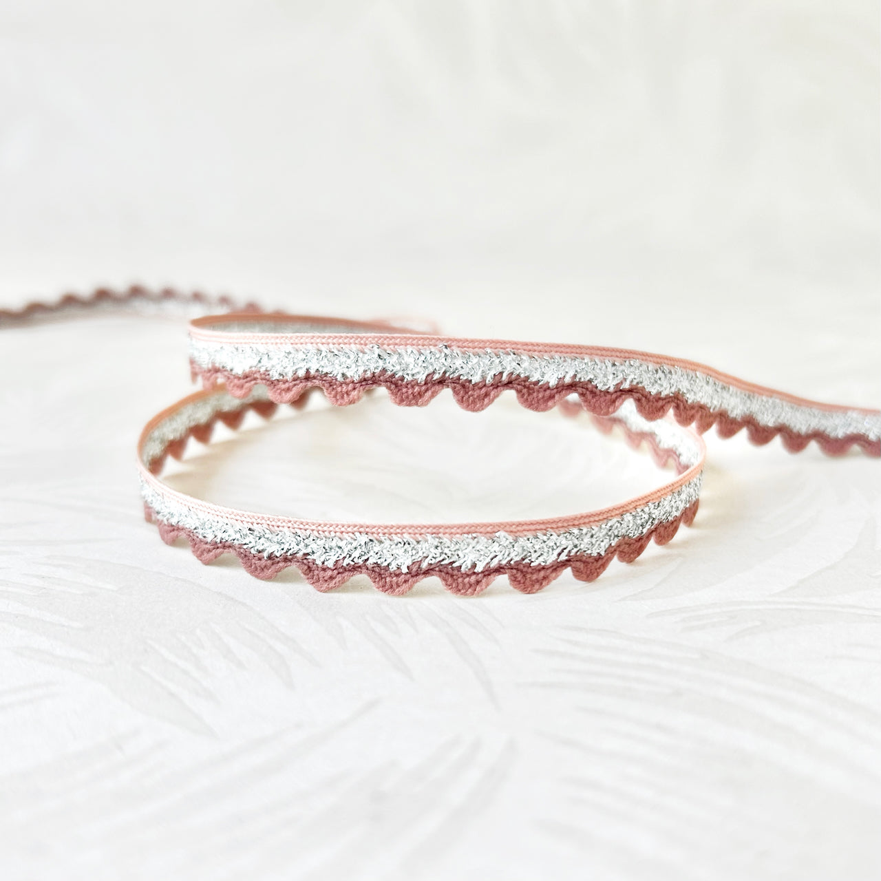 Metallic Rick Rack Edging – Rose Mille