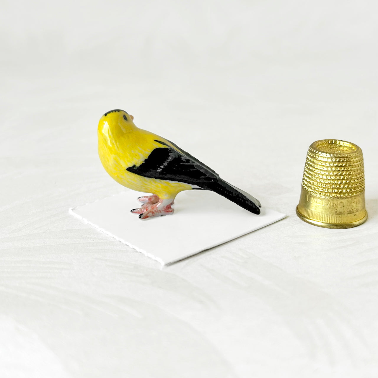 Mini_Porcelain_Goldfinch