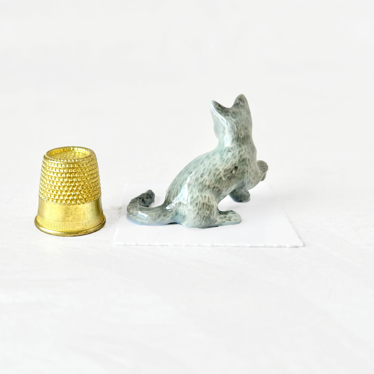 Miniature_Porcelain_Russian_Blue_Kitten