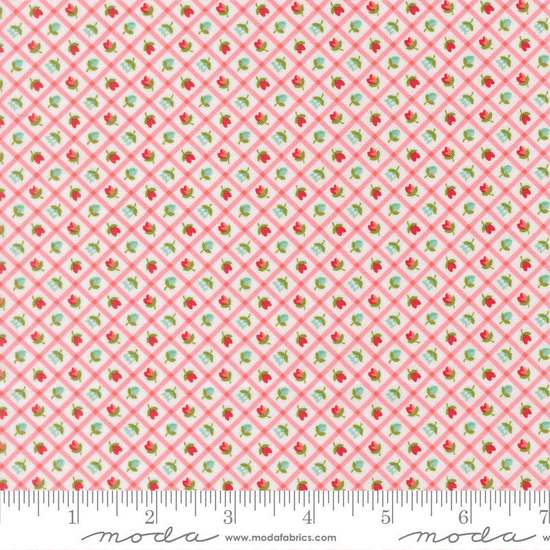 Moda_Check_Checks_And_Plaids_Flower_Fabric_Pink