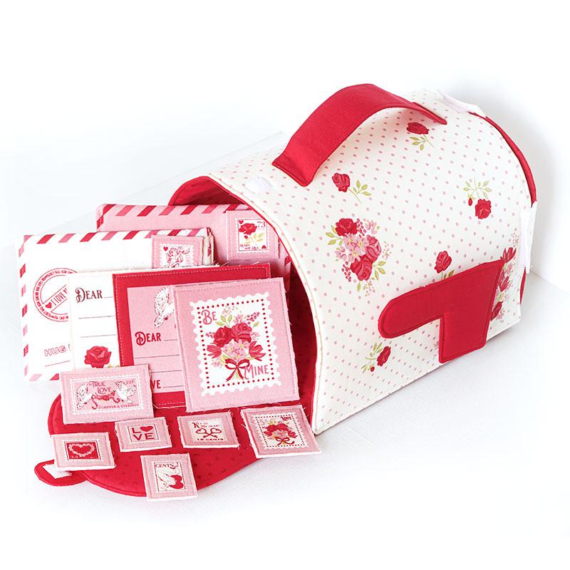 Moda_Je_Taime_Mailbox_Panel