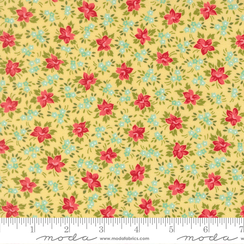 Moda_Marylebone_Small_Floral_Fabric_Buttermilk