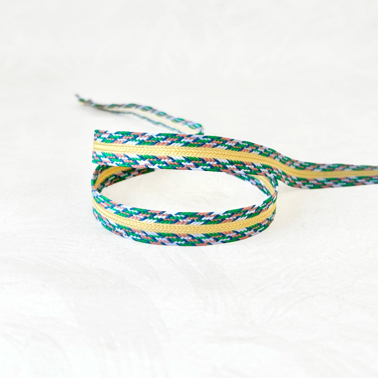 Multicolor_Braid
