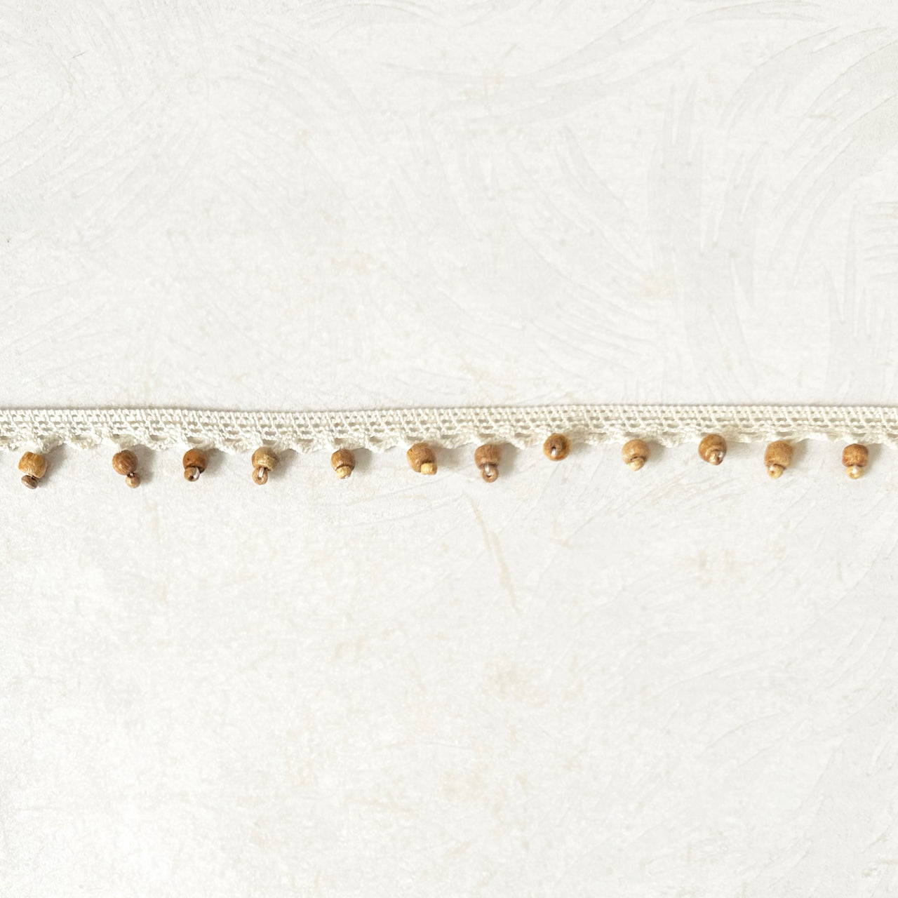 Narrow_Beaded_Cluny_Lace