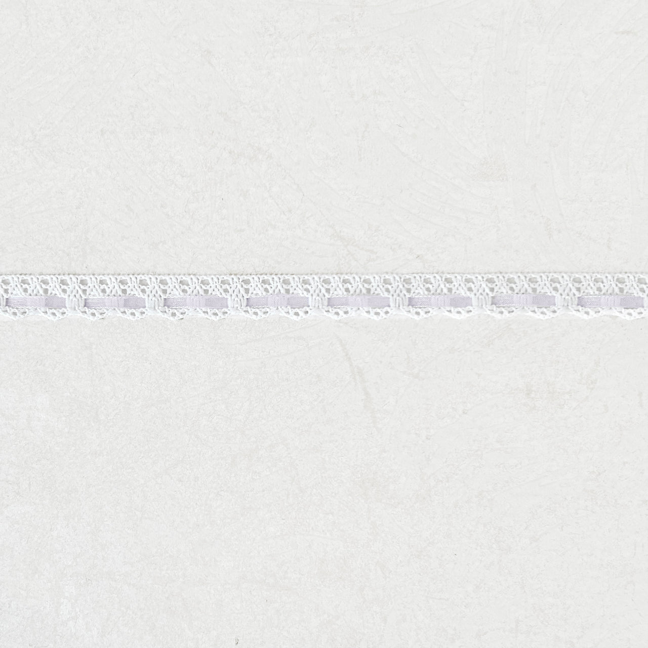 Narrow_Inset_Lace