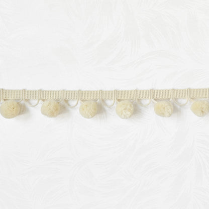 Polyester_Ball_Fringe