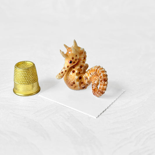 Porcelain_Seahorse_Critter