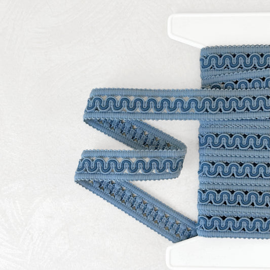 Powder_Blue_Wavy_Braid
