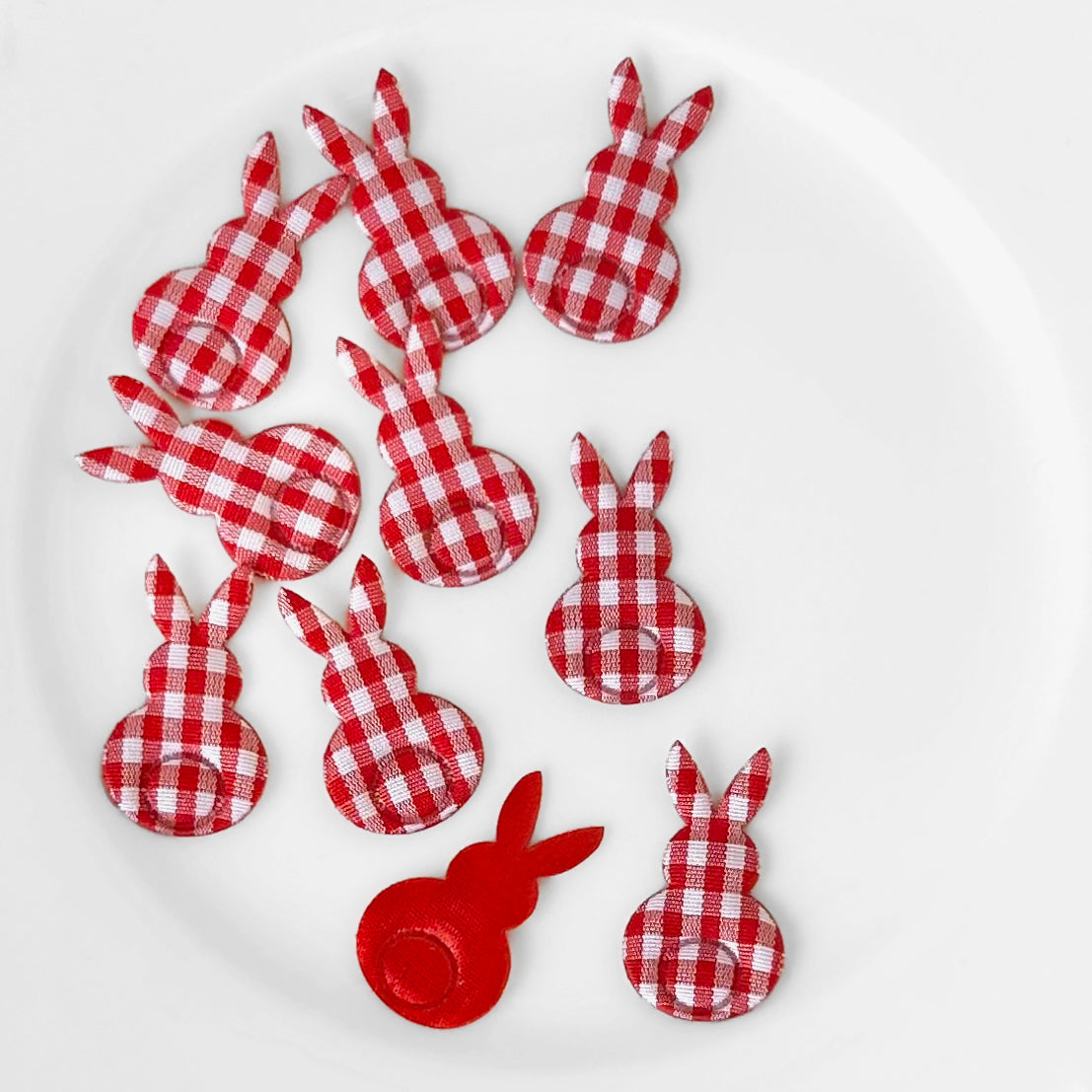Puffy_Checkered_Bunny_Applique