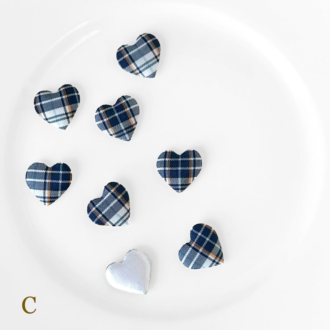 Puffy_Plaid_Heart_Appliques