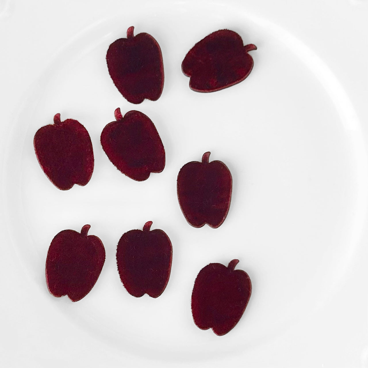 Puffy_Velvet_Apple_Applique
