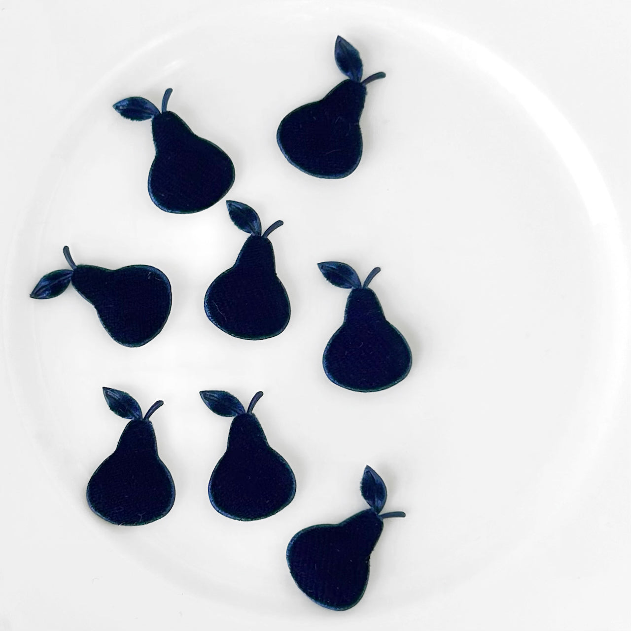 Puffy_Velvet_Pear_Appliques