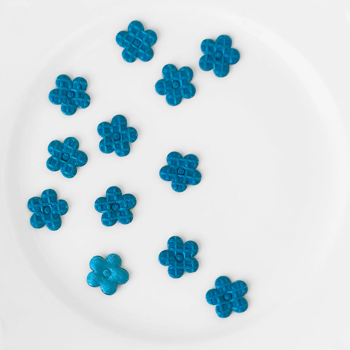 Puffy_Waffle_Flower_Applique