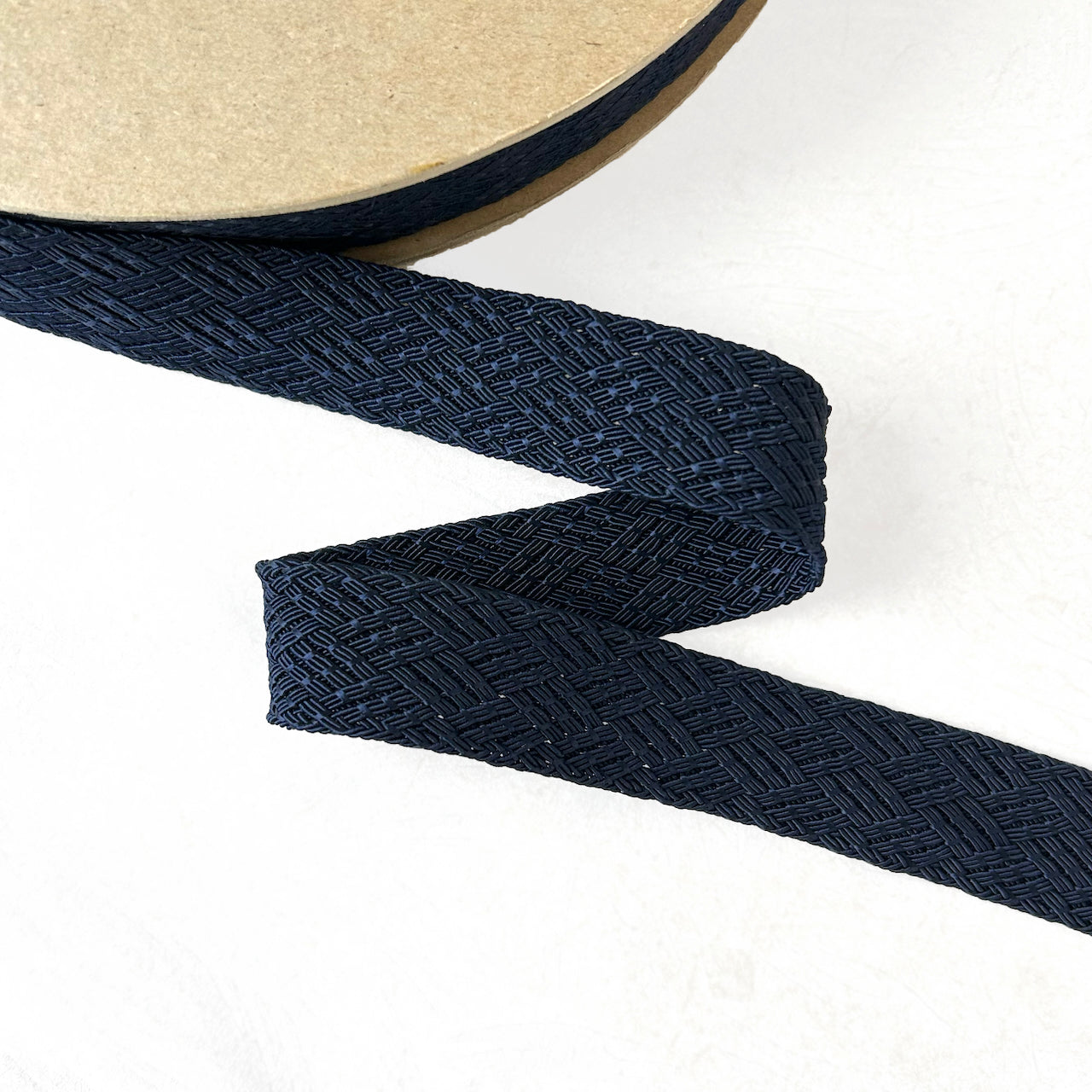 Rayon_Basketweave_Flat_Braid