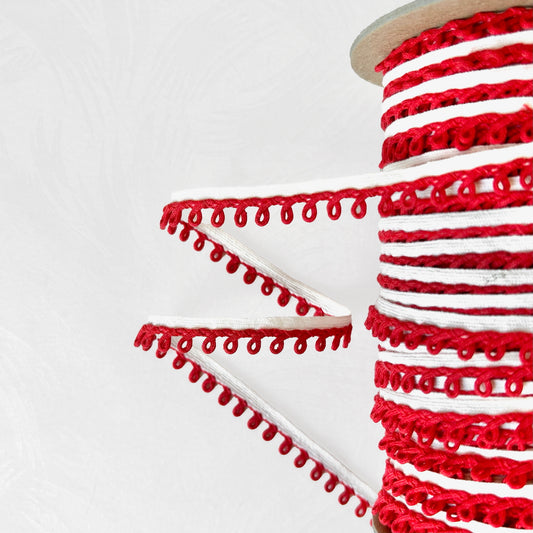 Red_Loop_Edge_Braid