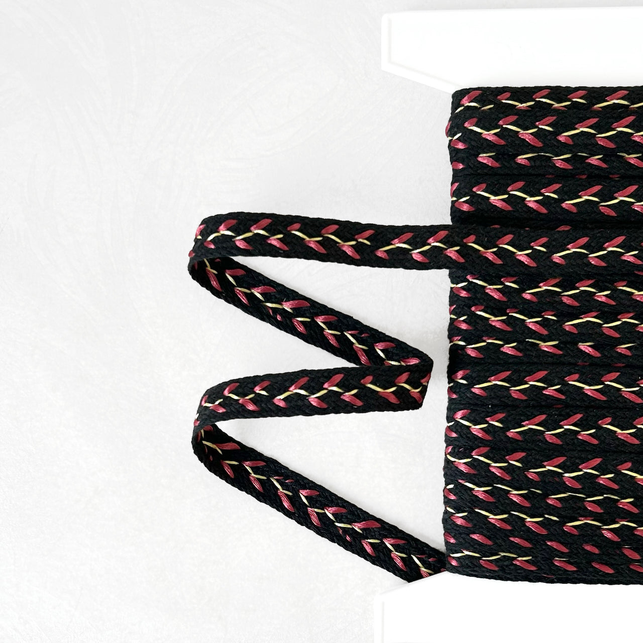 Ribbon_Stitched_Braid