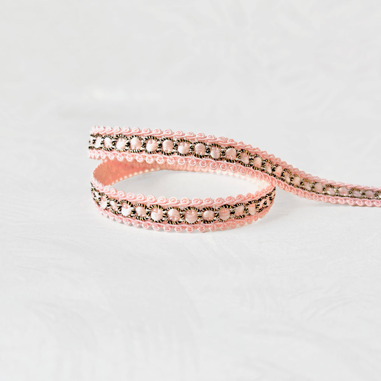 Satin_Center_Metallic_Gimp_Braid