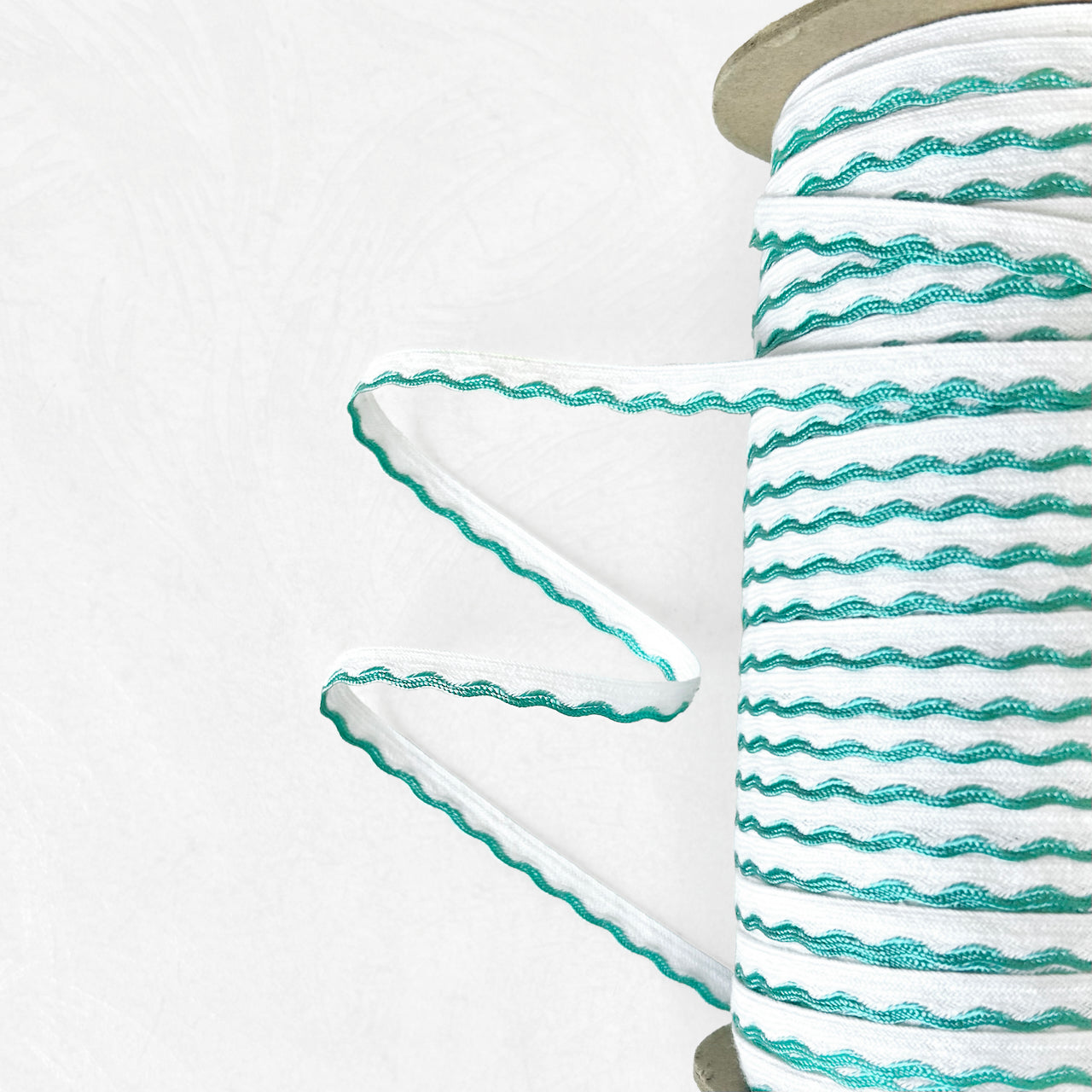 Scalloped_Edging