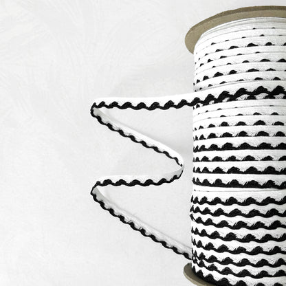Scalloped_Edging