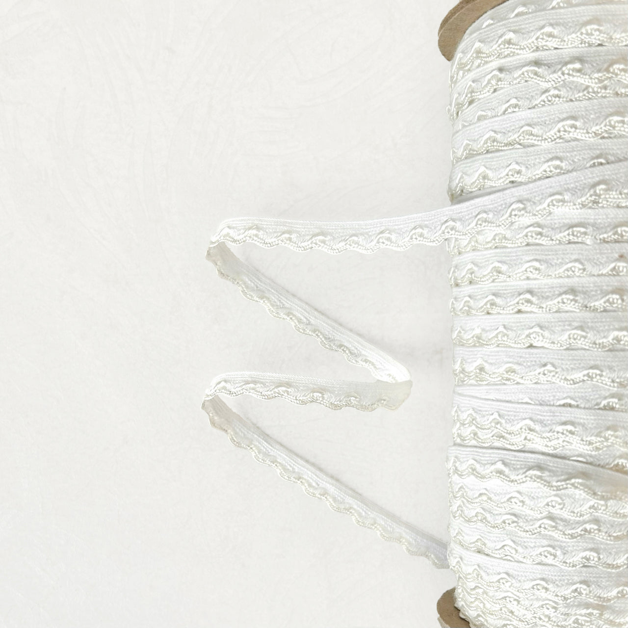Scalloped_Edging