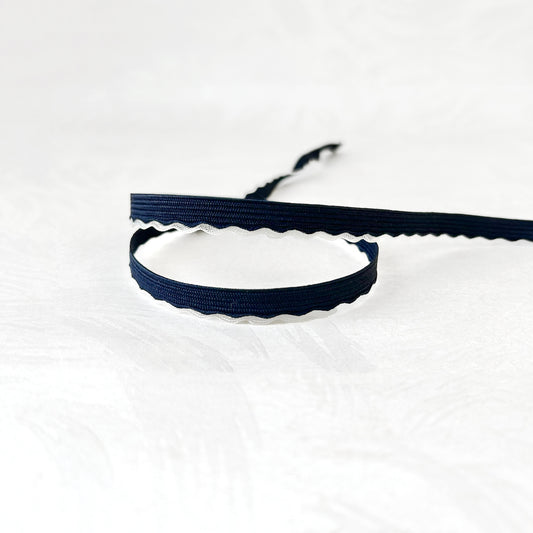 Scalloped_Filament_Edge_Braid