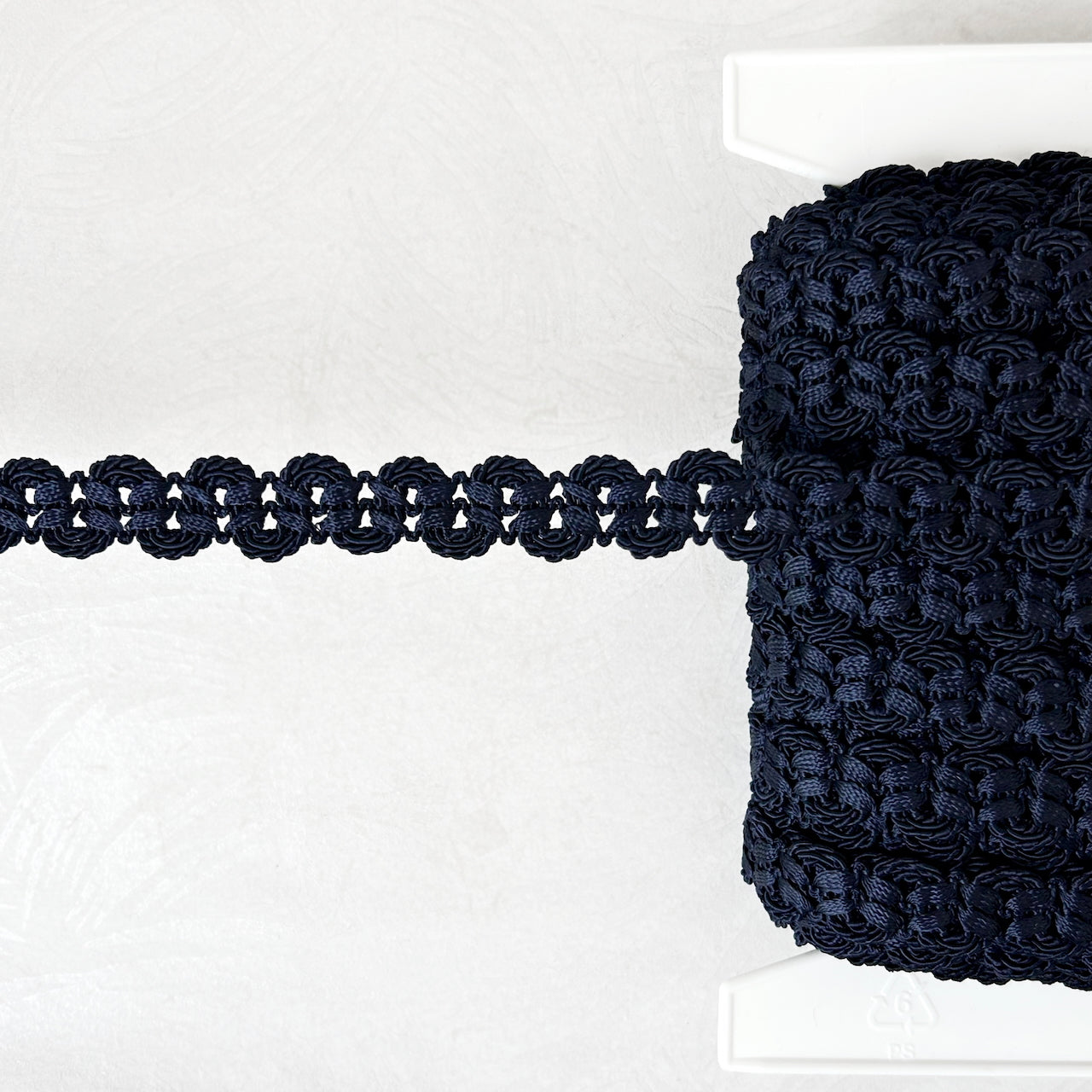 Scalloped_Loop_Braid