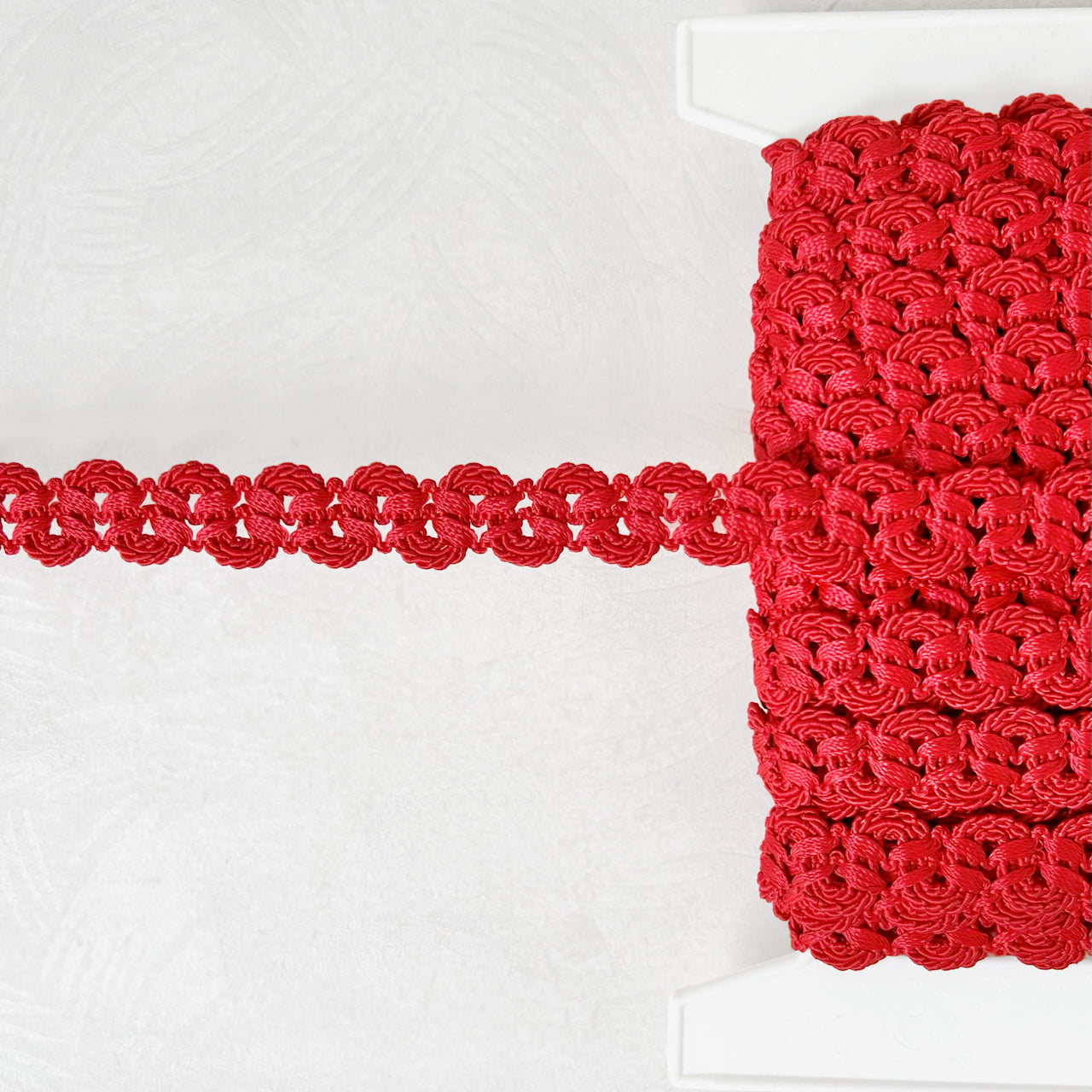 Scalloped_Loop_Braid