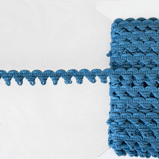 Scalloped Loop Braid