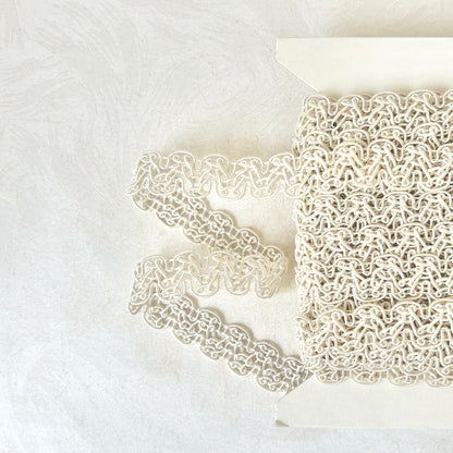 Scalloped_Loop_Braid