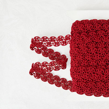 Scalloped_Loop_Braid
