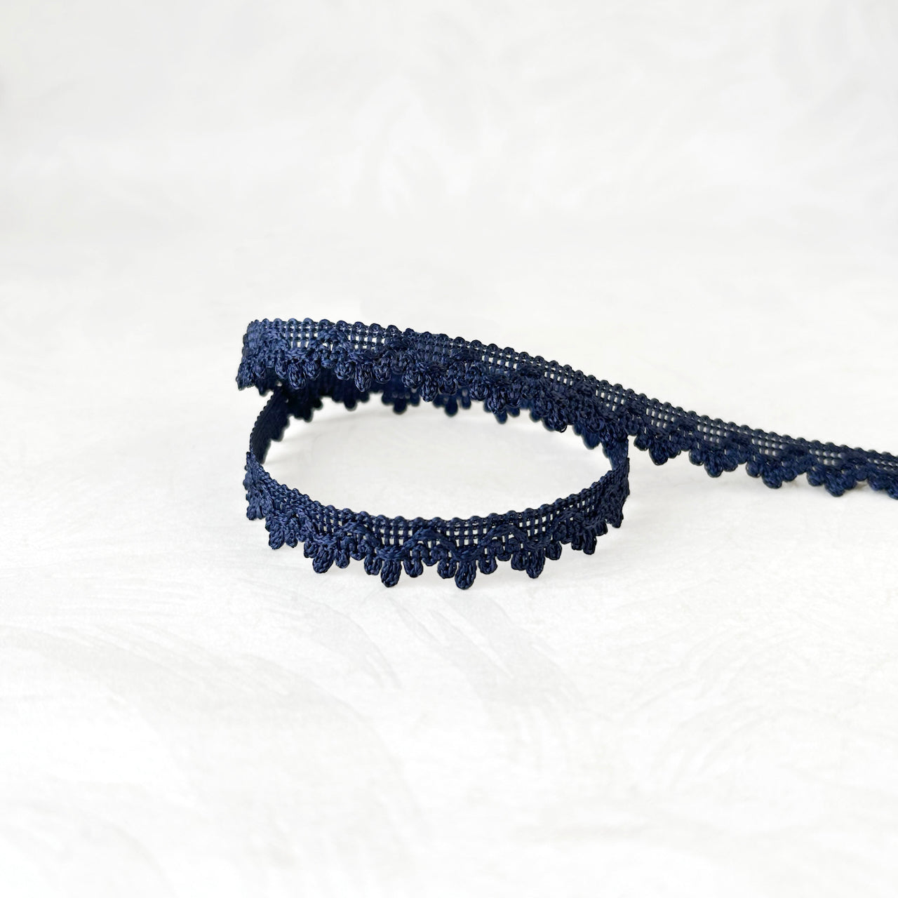 Scalloped_Loop_Braid