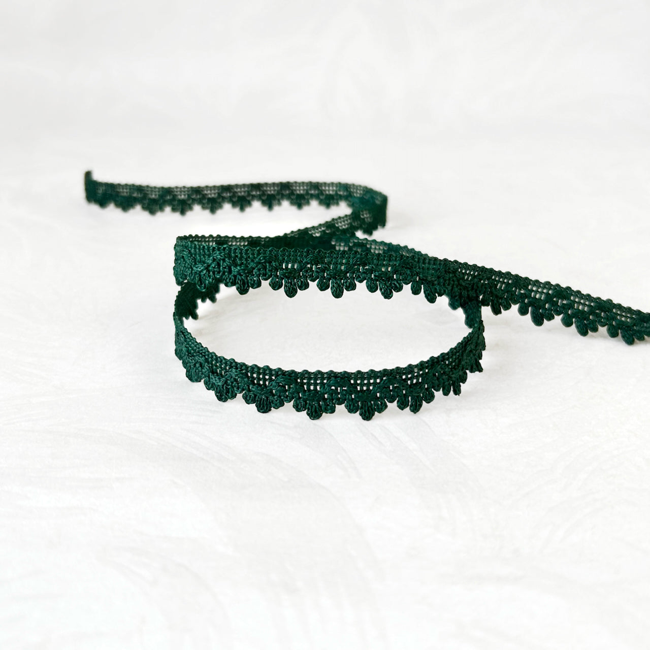Scalloped_Loop_Braid