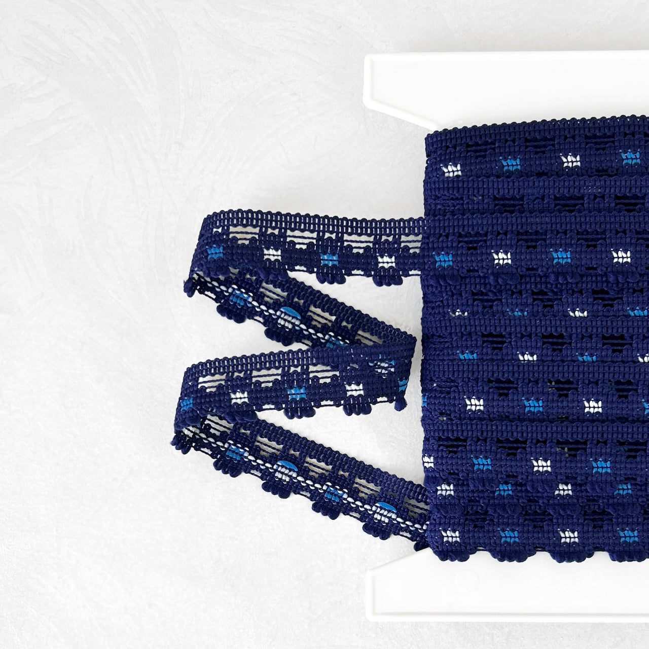 Scalloped_Oval_Edging_Braid