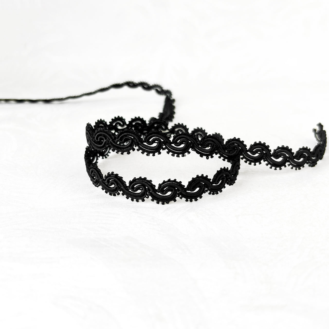 Scalloped_Picot_Edge_Gimp_Braid