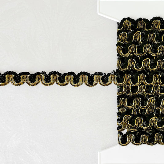 Scalloped_Sequin_Trim