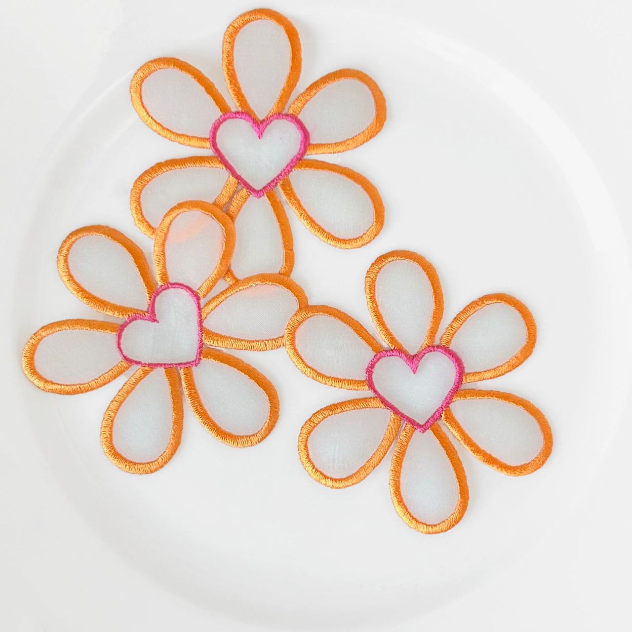 Sheer_Heart_Flower_Applique