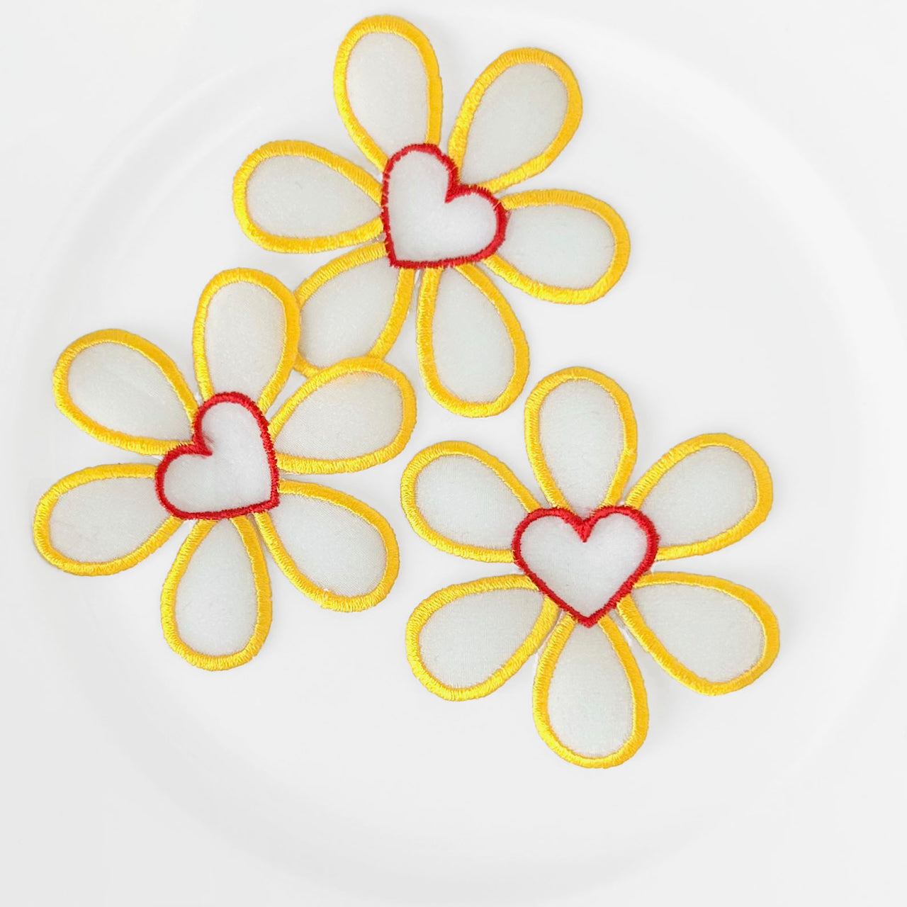 Sheer_Heart_Flower_Applique