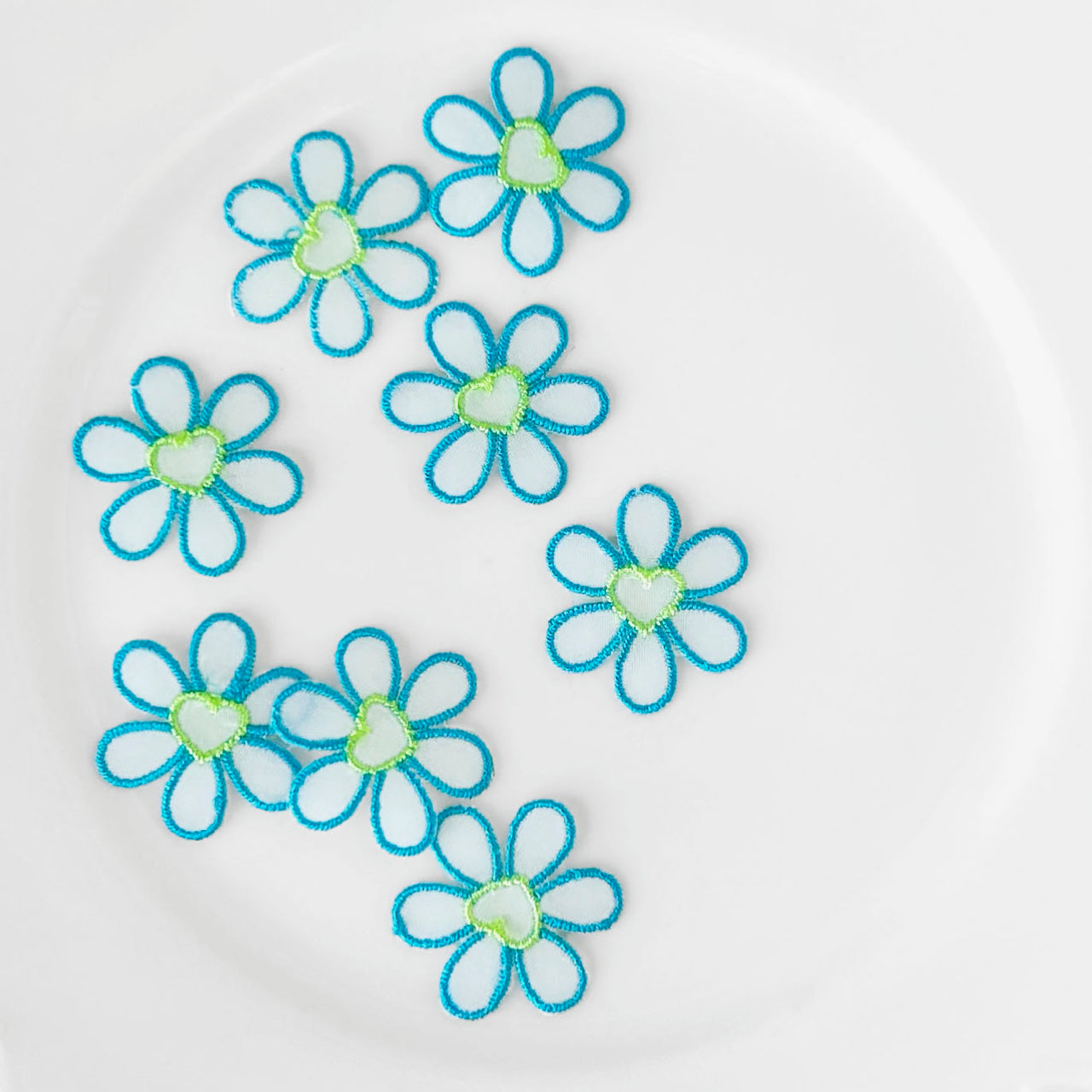 Sheer_Heart_Flower_Applique