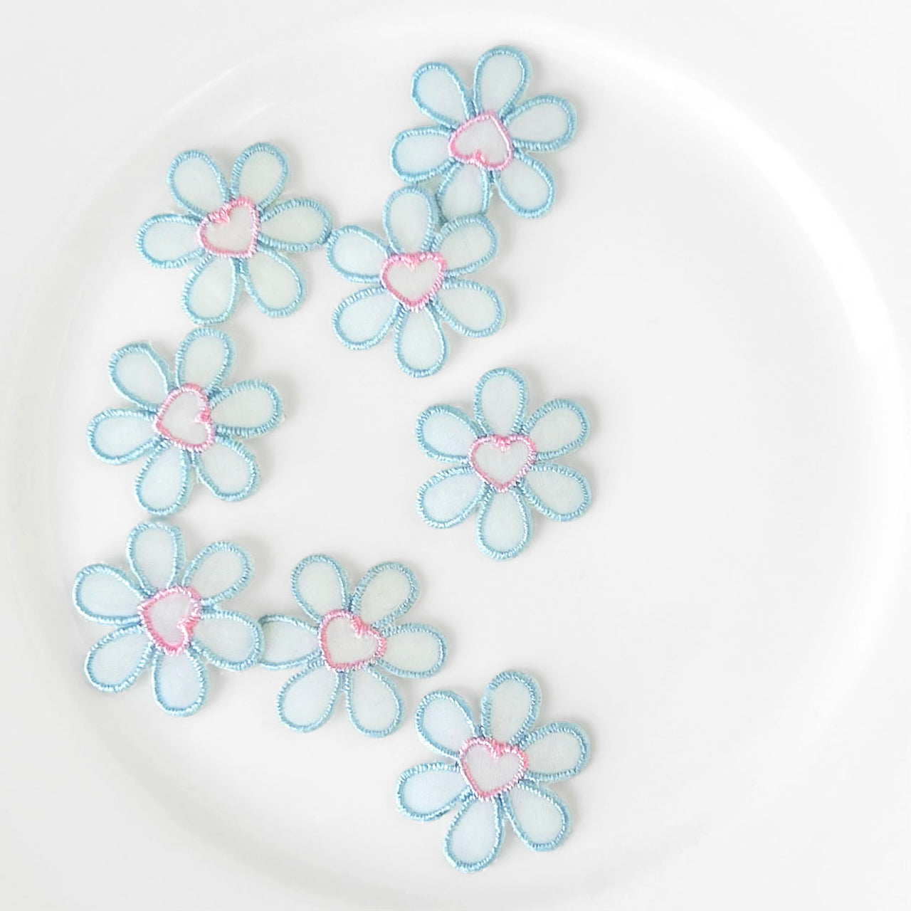 Sheer_Heart_Flower_Applique